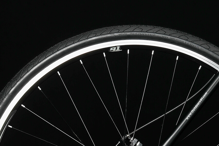 Tires of Hybrid Bike