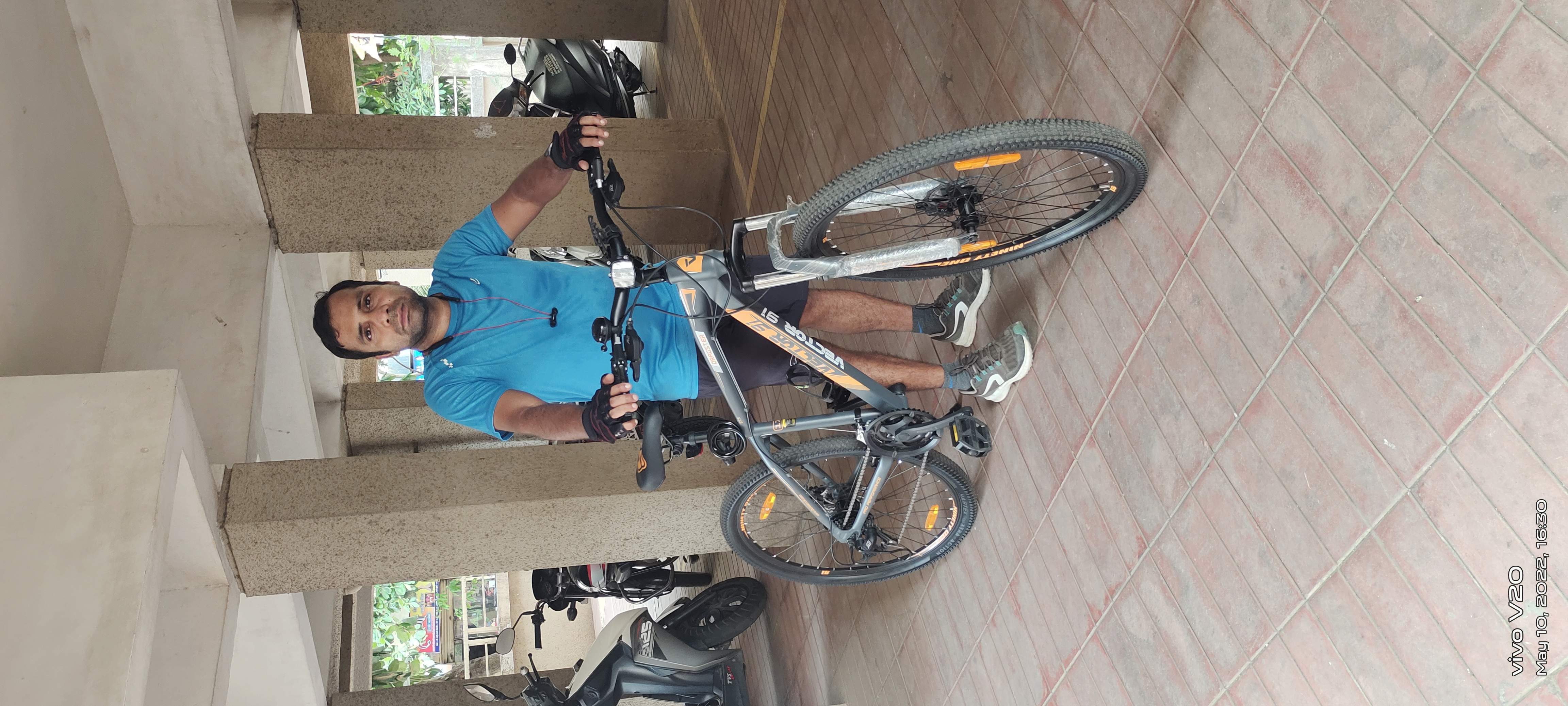 Customer review image