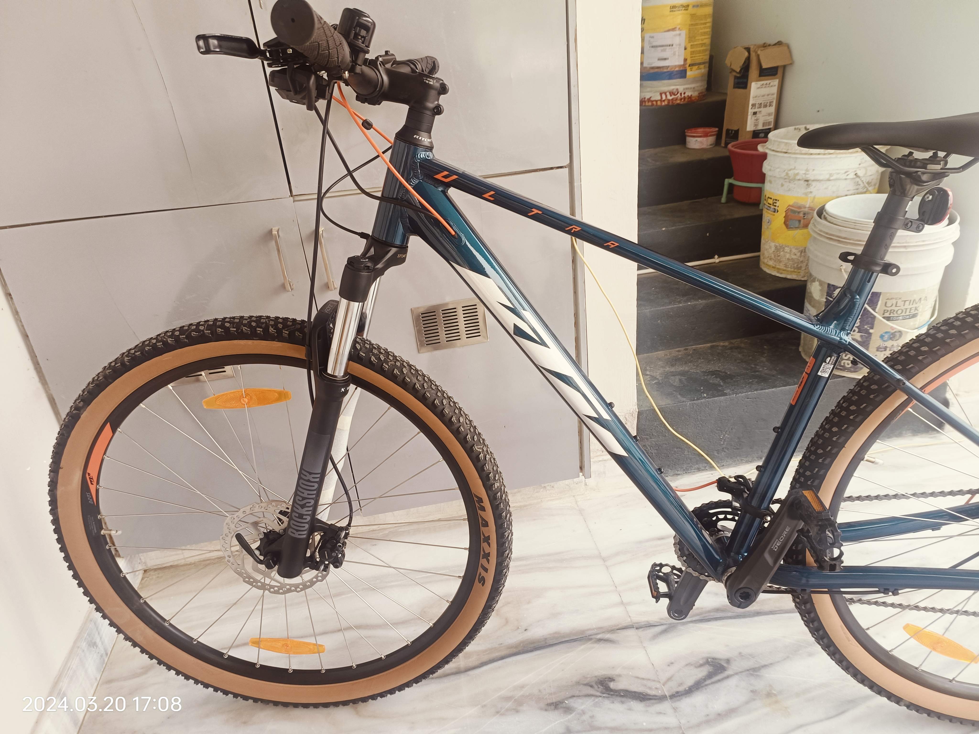 Customer review image