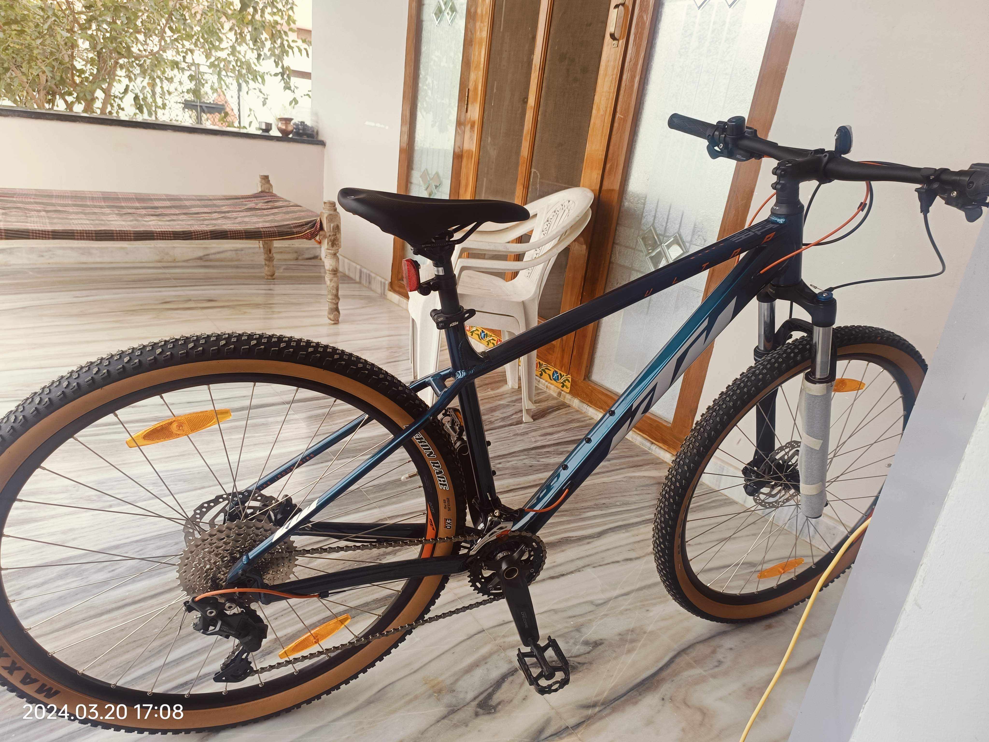 Customer review image