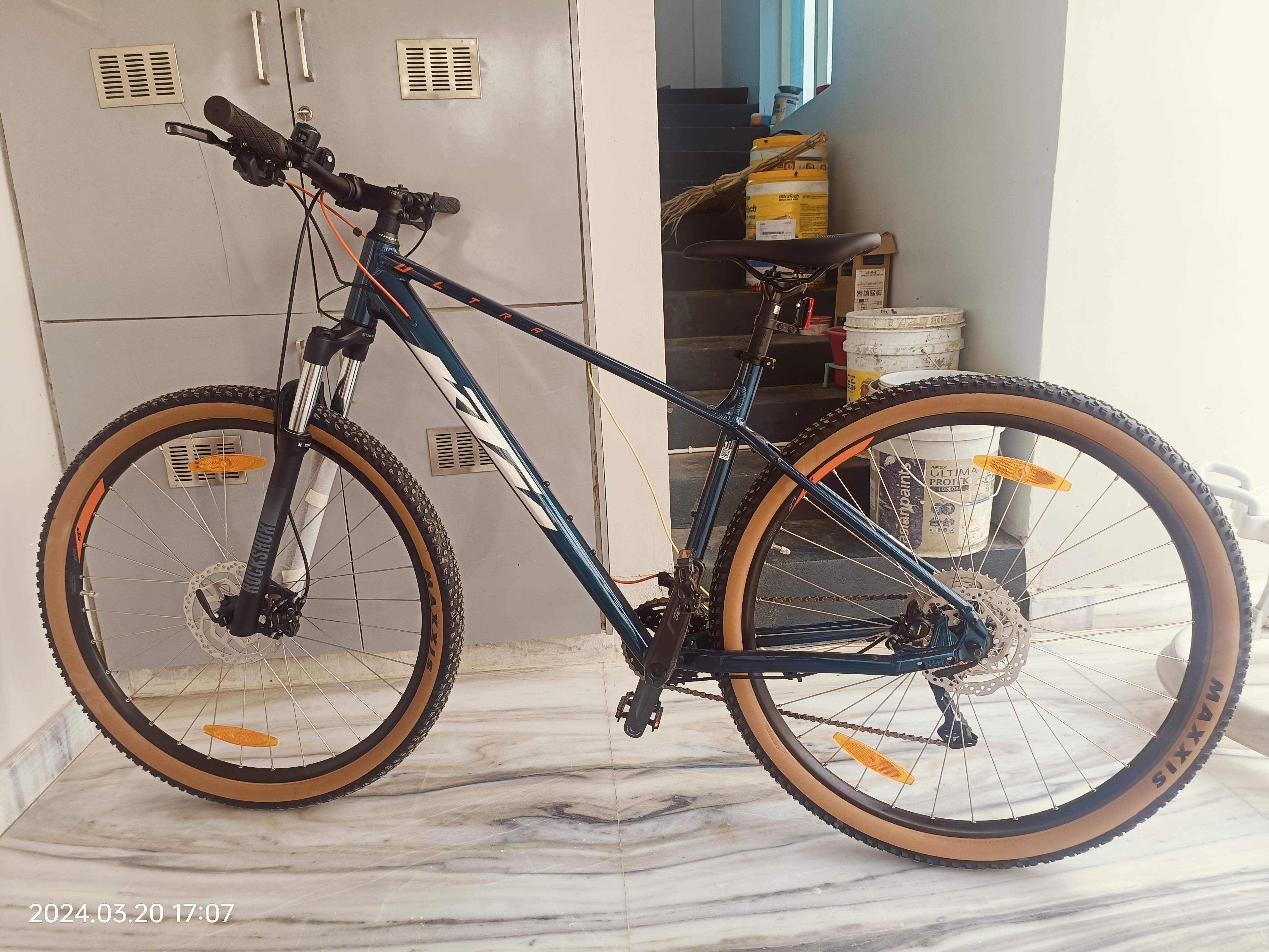 Customer review image